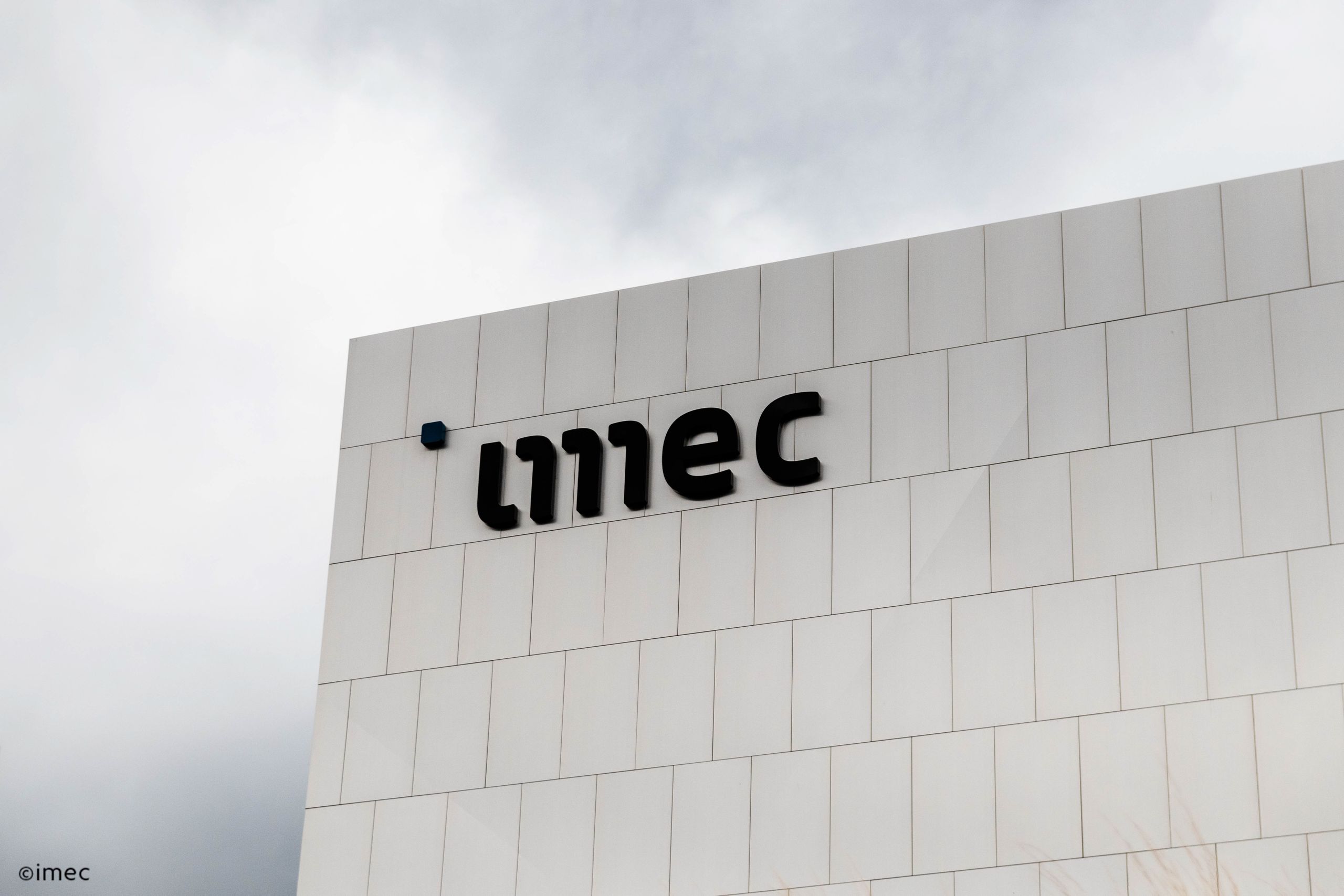 Imec 推动下一代存储替代方案：AI 时代的瓶颈不只在 GPU封面